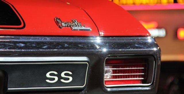 1970-Chevy-Chevelle-GM-Heritage-Center-Exterior-003-Badge.jpg